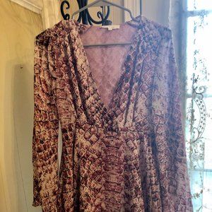 Beautiful Boutique Bell Sleeve Boho Dress Sz S